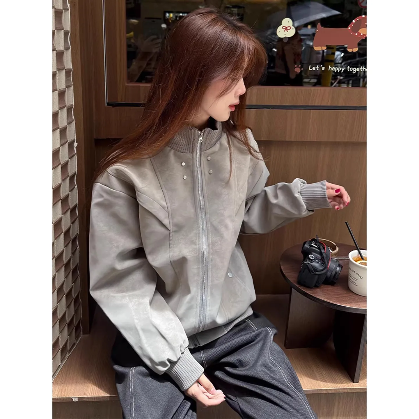 Gray Deconstructed Patchwork Leather Jacket For Men, Autumn American Style, High-End, Stylish And Cool, Cleanfit Short Coat
Gray Deconstructed Patchwork Leather Jacket For Men, Autumn American Style, High-End, Stylish And Cool, Cleanfit Short Coat