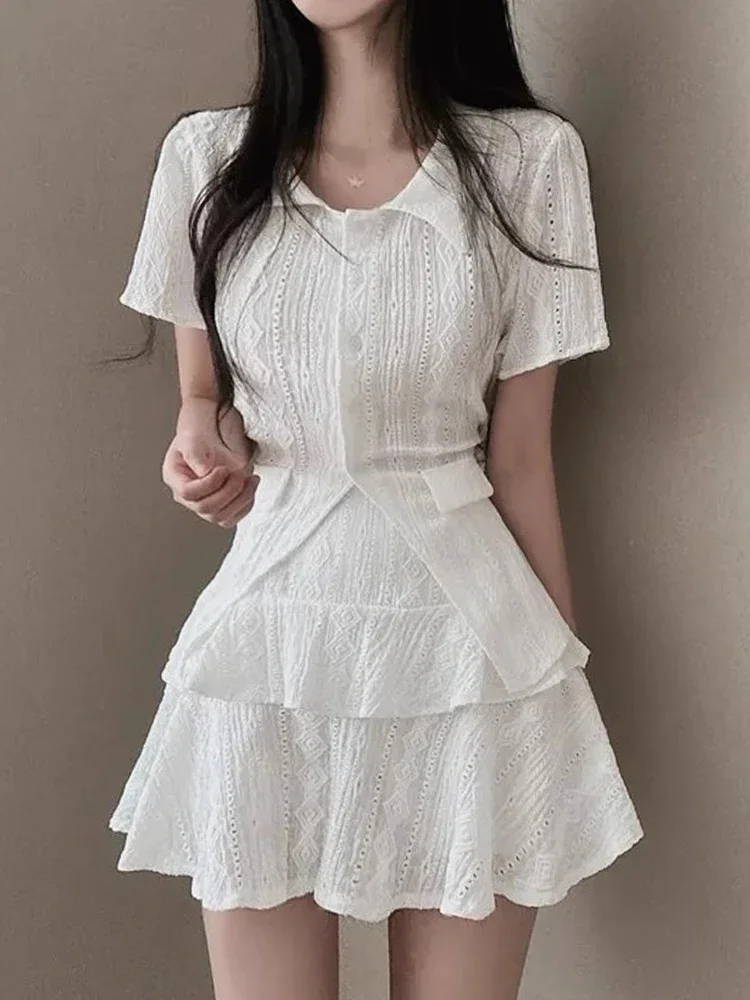 Summer Sweet Lace Two Piece Set Women Turn-down Collar Tops + A-line Flounce Skirt Female Solid Short Sleeve Chic Patchwork Suit
Summer Sweet Lace Two Piece Set Women Turn-down Collar Tops + A-line Flounce Skirt Female Solid Short Sleeve Chic Patchwork Suit