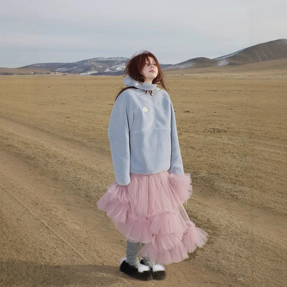 Warm Fce Jaet with Zipper And Embroidery Loose Casual Sle for Women Autumn Winter Seasonal Faionable Outerwear
Warm Fce Jaet with Zipper And Embroidery Loose Casual Sle for Women Autumn Winter Seasonal Faionable Outerwear