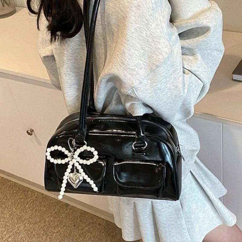Designer Elegant Diaper Bags For Women Simple Casual Leather Tote Bag Trendy Vintage Minimalist Commuter Bag
Designer Elegant Diaper Bags For Women Simple Casual Leather Tote Bag Trendy Vintage Minimalist Commuter Bag