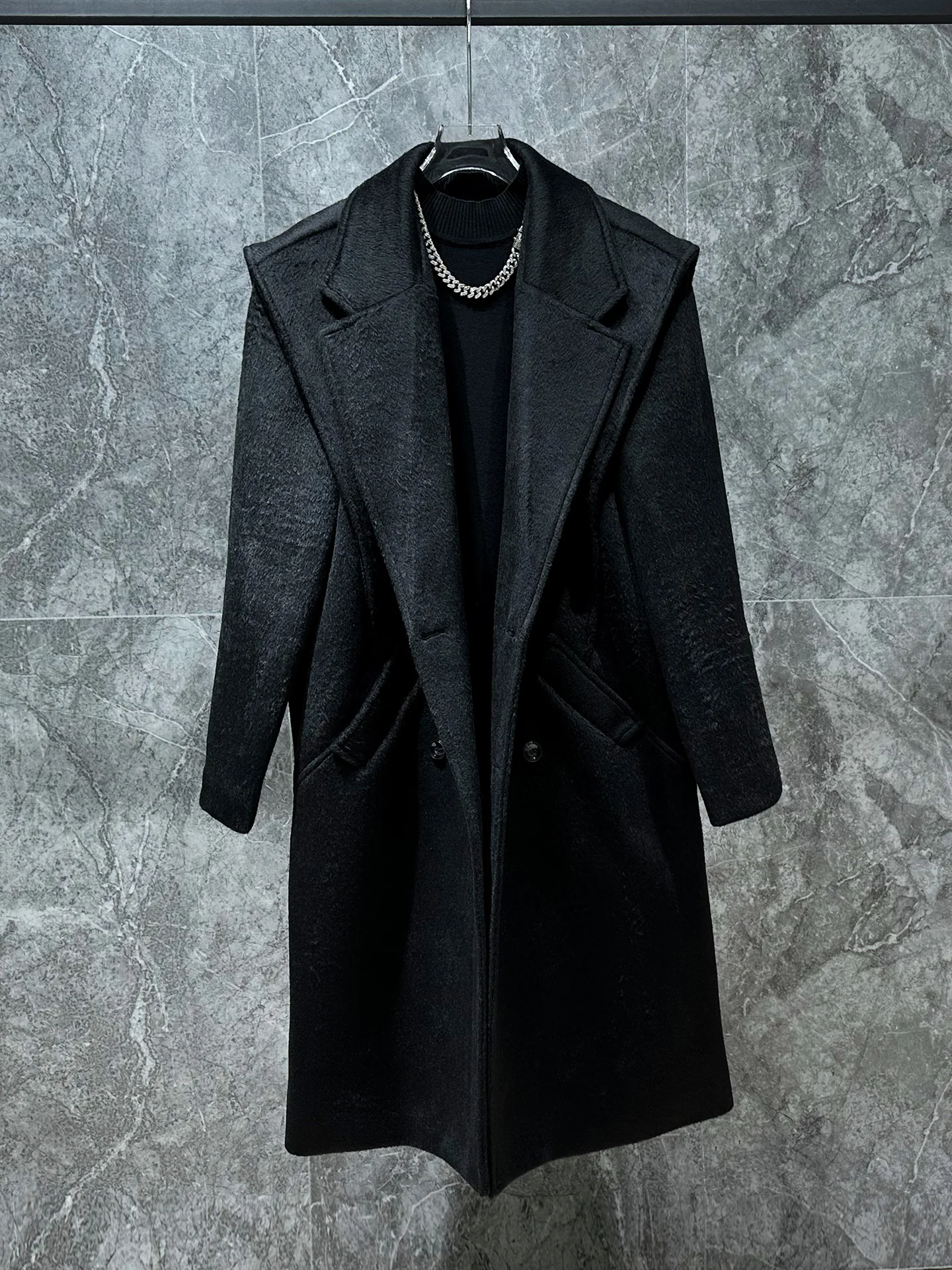 Модное мужское зимнее утепленное шерстяное пальто свободного кроя с длинными рукавами, двубортное, однотонное, в молодежном стиле, модное
Модное мужское зимнее утепленное шерстяное пальто свободного кроя с длинными рукавами, двубортное, однотонное, в молодежном стиле, модное