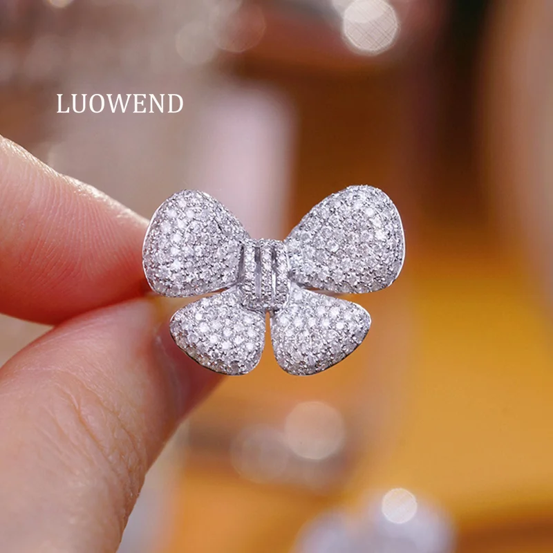 LUOWEND 100% 18K White Gold Rings 1.70carat Real Natural Diamond Engagement Ring for Women Luxury Gentle Style Senior Banquet
LUOWEND 100% 18K White Gold Rings 1.70carat Real Natural Diamond Engagement Ring for Women Luxury Gentle Style Senior Banquet