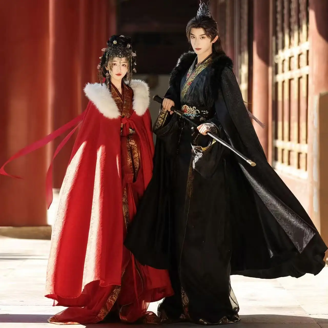 Winter Thicken Hanfu Cloak Men Women Chinese Warrior States Period Plush Collar Long Robe Vintage Palace Style Couples COS Cape
Winter Thicken Hanfu Cloak Men Women Chinese Warrior States Period Plush Collar Long Robe Vintage Palace Style Couples COS Cape