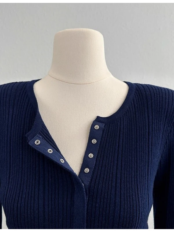 Женская трикотажная длинная футболка Sve, облегающий универсальный базовый слой, модный уникальный открытый кардиган ранней осени, модный топ
Женская трикотажная длинная футболка Sve, облегающий универсальный базовый слой, модный уникальный открытый кардиган ранней осени, модный топ