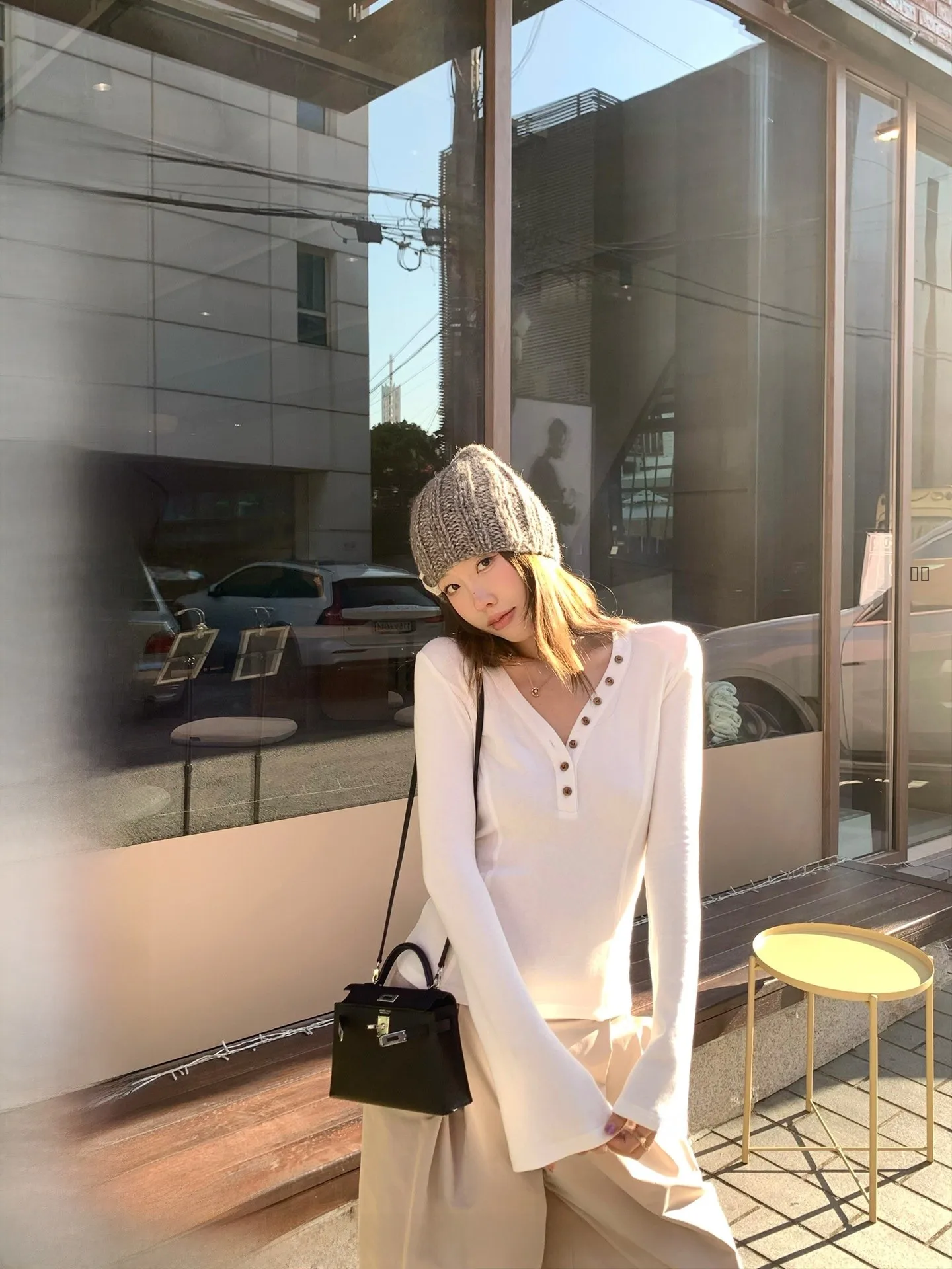 Ranwear Winter ort Sve T-irt Women's Slim Fit Bell Sve Henry Collar Multi-Button 3D Stitching Casual Cotton Top
Ranwear Winter ort Sve T-irt Women's Slim Fit Bell Sve Henry Collar Multi-Button 3D Stitching Casual Cotton Top