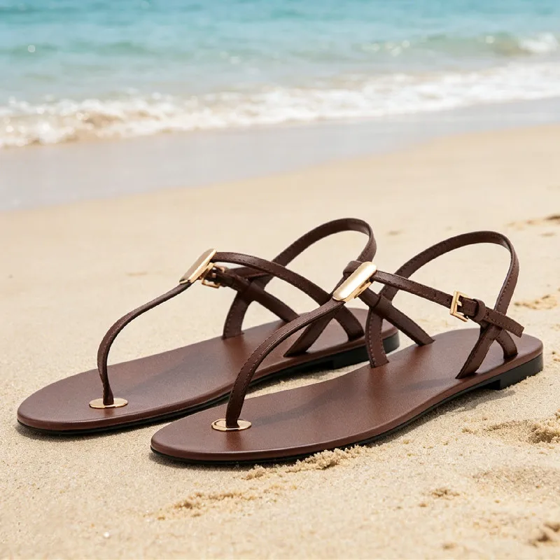 New Designer Flat Sandals Women Metal Buckle Decoration Split Toe Roman Sandals Summer Comfortable Lightweight Beach Casual Shoe
New Designer Flat Sandals Women Metal Buckle Decoration Split Toe Roman Sandals Summer Comfortable Lightweight Beach Casual Shoe