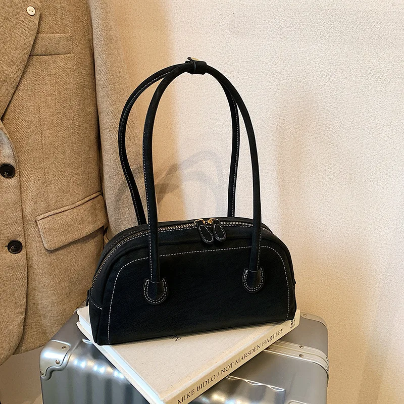 Vintage Suede Casual Bowling Shoulder Bag Women Korean Style Fashion Handle Bag Comfortable and Versatile Texture Storage Bags
Vintage Suede Casual Bowling Shoulder Bag Women Korean Style Fashion Handle Bag Comfortable and Versatile Texture Storage Bags