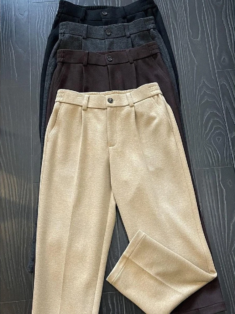 Men's Casual Straight Leg Suit Pants Wool Blend Draped Feel High Waist Elastic Waisand Busin Casual Trousers for Autumn ...
Men's Casual Straight Leg Suit Pants Wool Blend Draped Feel High Waist Elastic Waisand Busin Casual Trousers for Autumn ...