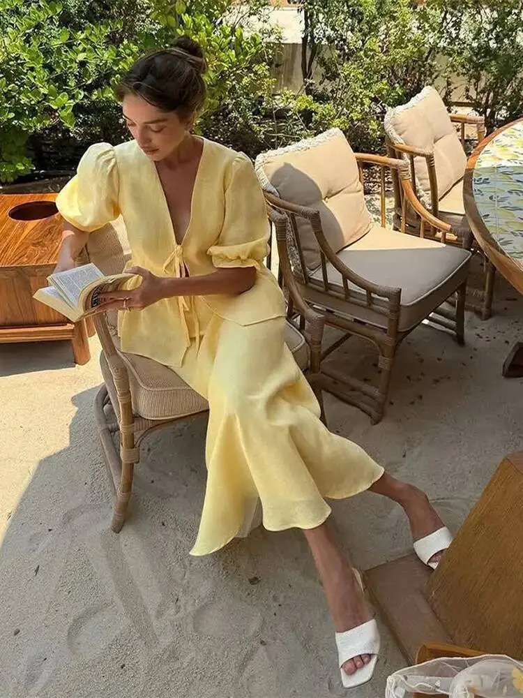 Women's Two Piece Long Skirts Set Puff Sleeve Tie- Front Peplum Top & Slim Fit Maxi Skirt Summer Elegant Casual Daily Outfit Z4X
Women's Two Piece Long Skirts Set Puff Sleeve Tie- Front Peplum Top & Slim Fit Maxi Skirt Summer Elegant Casual Daily Outfit Z4X