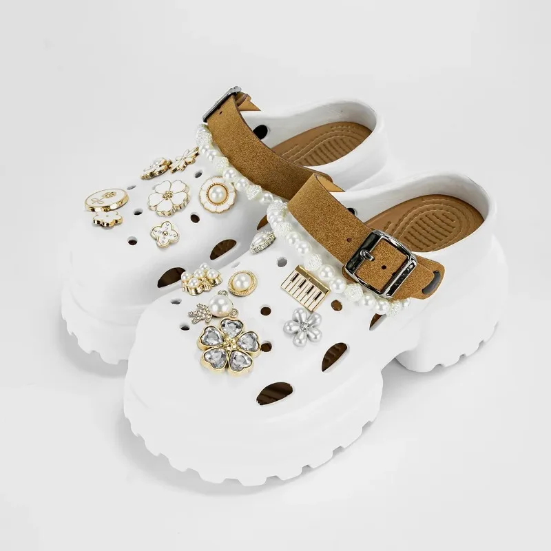 New 10cm High Platform Sandal for Women Fashionable Thick Bottom Anti Slip EVA Cave Shoes for Women Outdoors Cozy Beach Slippers
New 10cm High Platform Sandal for Women Fashionable Thick Bottom Anti Slip EVA Cave Shoes for Women Outdoors Cozy Beach Slippers