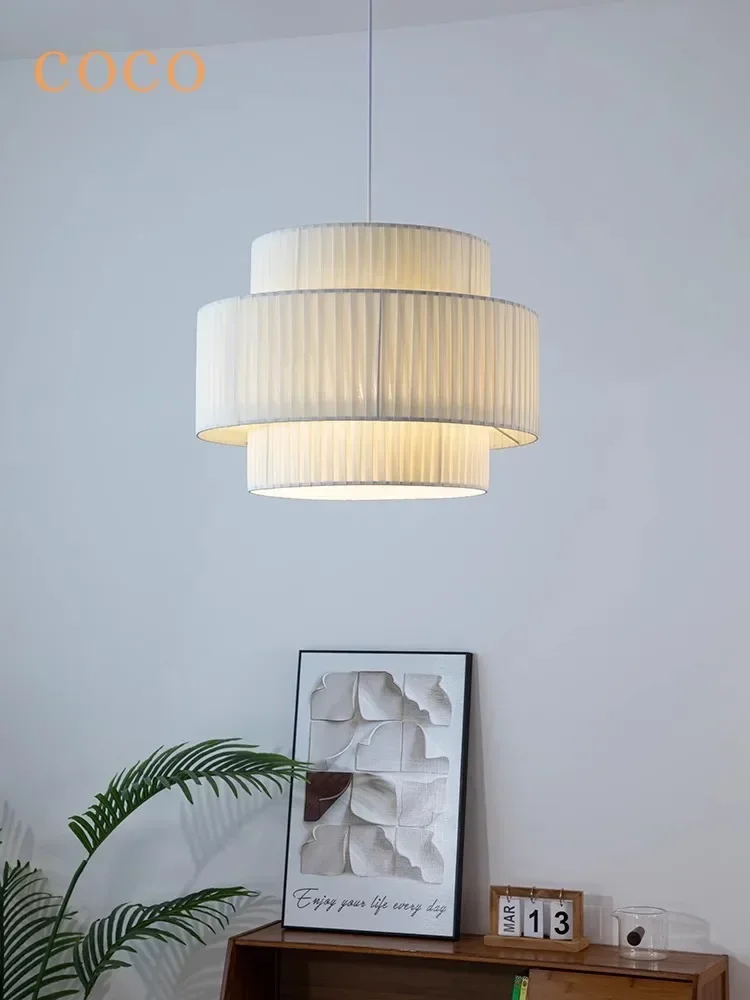 Postmodern Creamy Style Fabric LED Chandelier Bedroom Pendant Lights Home Decorations Loft Hanging Lamp Lustre Fixtures
Postmodern Creamy Style Fabric LED Chandelier Bedroom Pendant Lights Home Decorations Loft Hanging Lamp Lustre Fixtures
