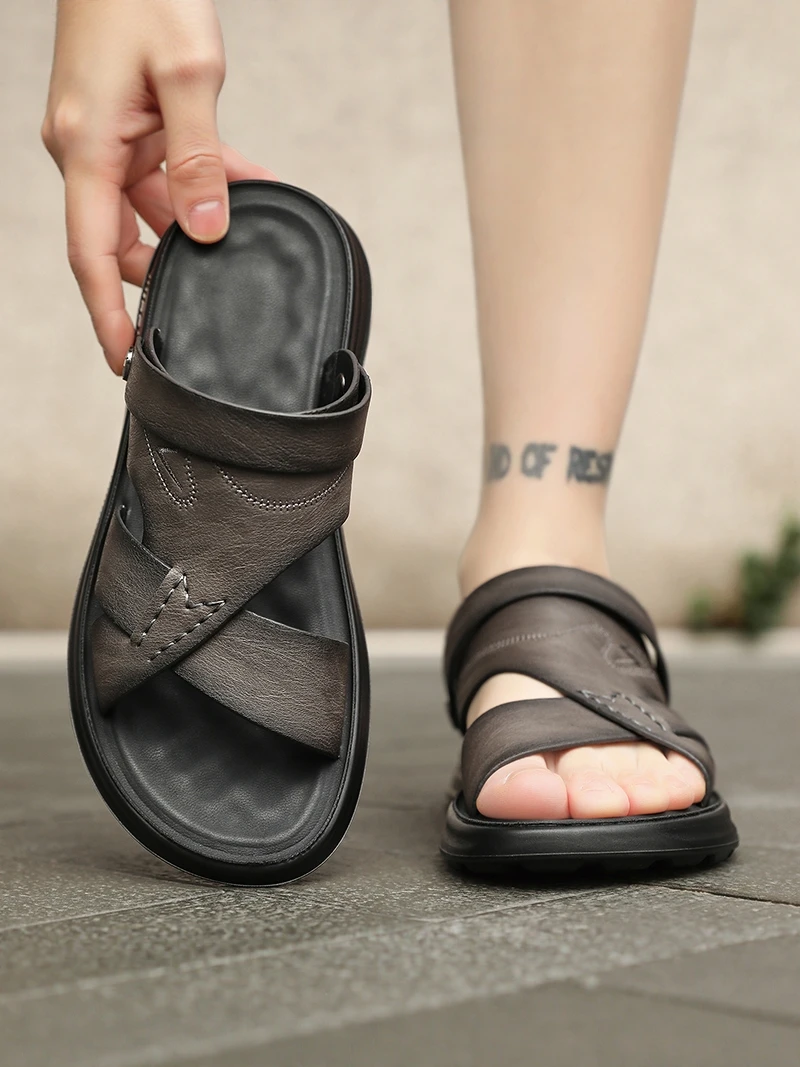 Men's Sandals 2026 New Summer Anti-slip Outdoor Wear Resistant Soft Bottom Slip-On Outdoor Sports Driving Dual-use Beach Shoes
Men's Sandals 2026 New Summer Anti-slip Outdoor Wear Resistant Soft Bottom Slip-On Outdoor Sports Driving Dual-use Beach Shoes