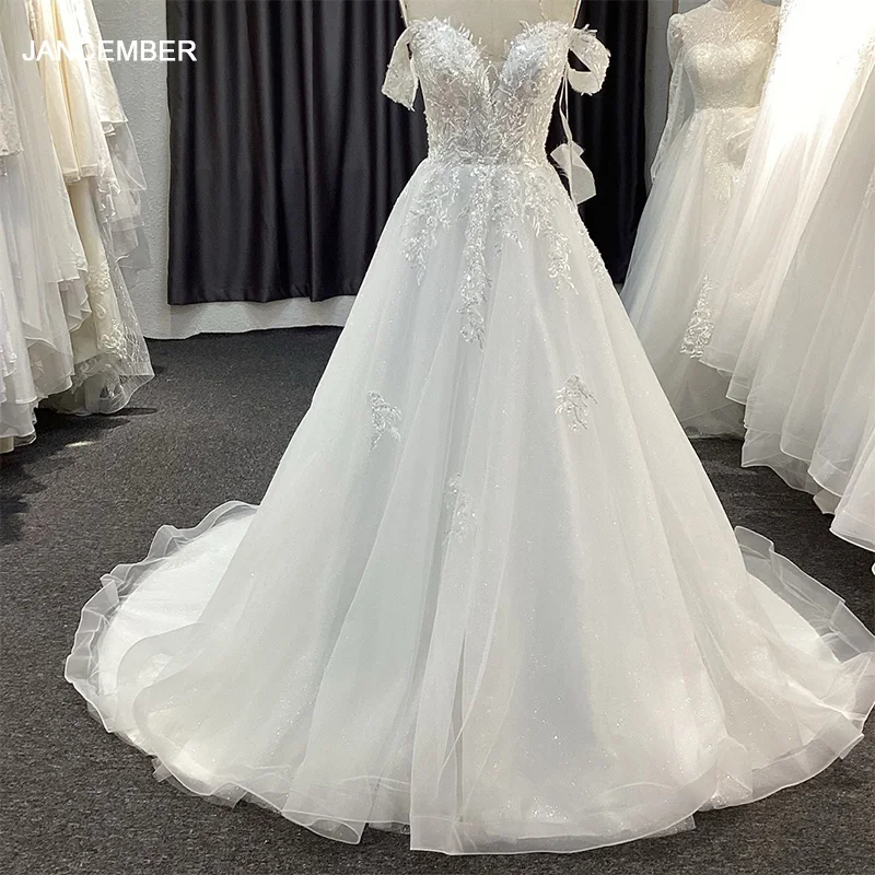 Simple A-line Wedding Dresses Customized Women Open Back V-Neck Lace Up Bridal Gown Court Train Vestidos De Novia TY-23T31
Simple A-line Wedding Dresses Customized Women Open Back V-Neck Lace Up Bridal Gown Court Train Vestidos De Novia TY-23T31