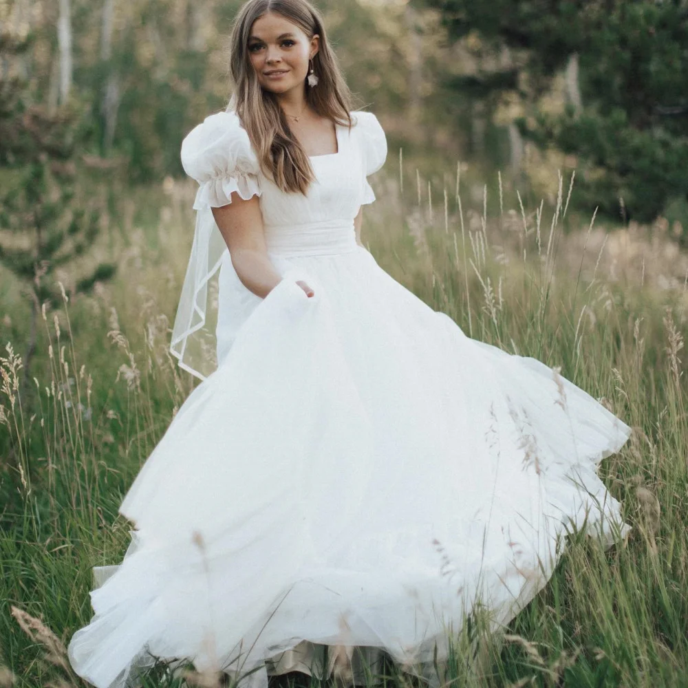 SONDR White Short Sleeves A-Line Simple Bride Dresses Custom Made Square Collar Wedding Dress Robe De Mariée Evening Gown Bridal
SONDR White Short Sleeves A-Line Simple Bride Dresses Custom Made Square Collar Wedding Dress Robe De Mariée Evening Gown Bridal