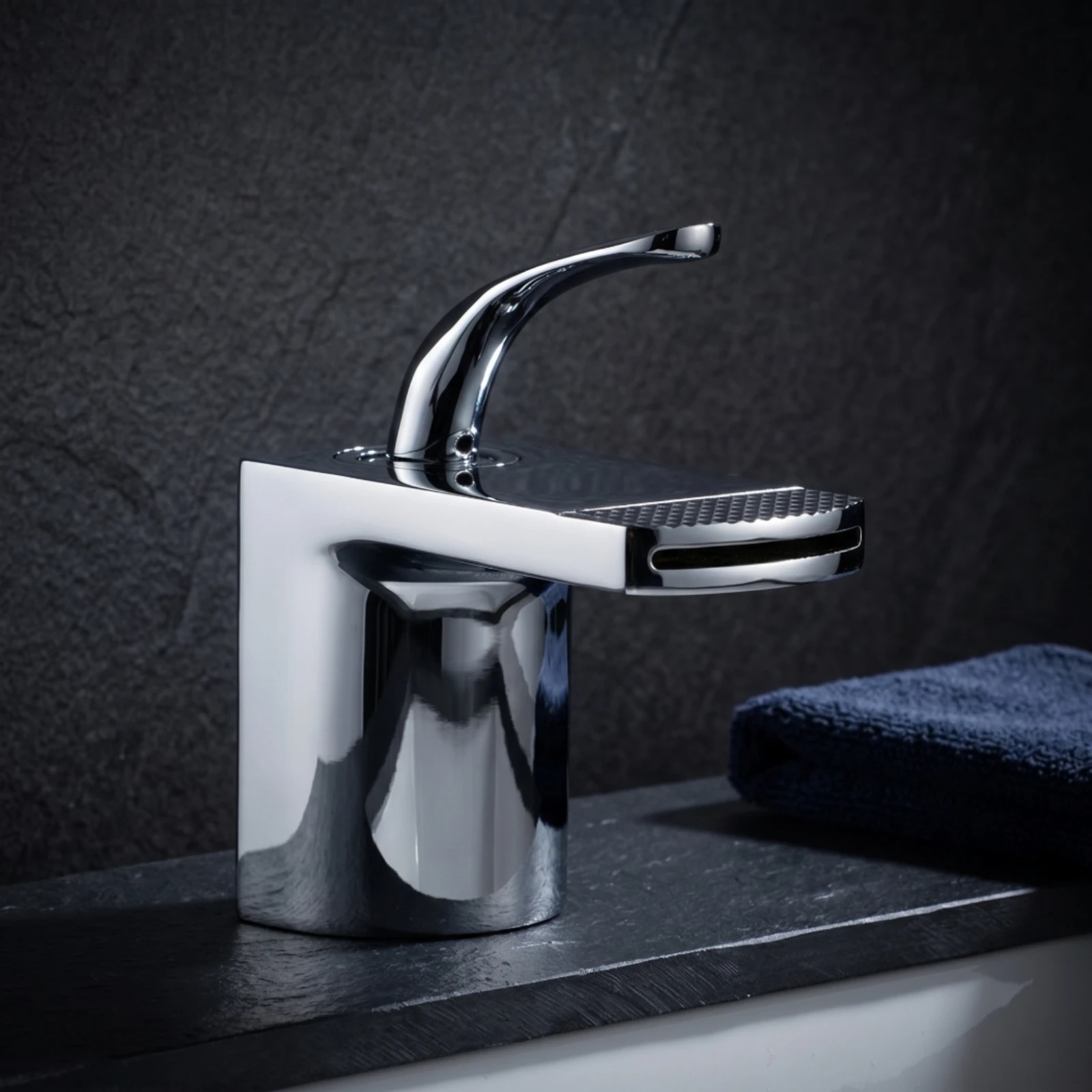 Waterfall Bathroom Faucet Polished Bathroom Sink Faucet Sink Tap Modern Fixture Low-Profile
Waterfall Bathroom Faucet Polished Bathroom Sink Faucet Sink Tap Modern Fixture Low-Profile