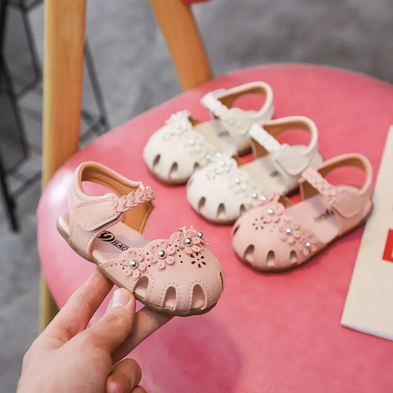 Summer Baby Girls Sandals Cute Princess Shoes Non-slip Roman Sandals Breathable Beach Cave Hole Shoes Flower Sandals
Summer Baby Girls Sandals Cute Princess Shoes Non-slip Roman Sandals Breathable Beach Cave Hole Shoes Flower Sandals