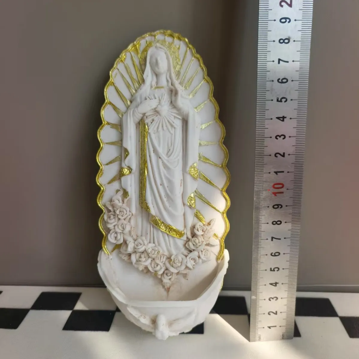 Wall Mounted Holy Water Font Basin Statue Religious Figurine Gift Home Entrance Decor for Communion New Year Party Ornament
Wall Mounted Holy Water Font Basin Statue Religious Figurine Gift Home Entrance Decor for Communion New Year Party Ornament