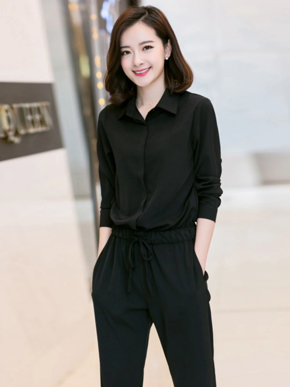 Summer New 2026 Women's Casual High Waist Polyester Fiber Blend eer Chiffon Drapey Pantsuit Skirt Suit
Summer New 2026 Women's Casual High Waist Polyester Fiber Blend eer Chiffon Drapey Pantsuit Skirt Suit