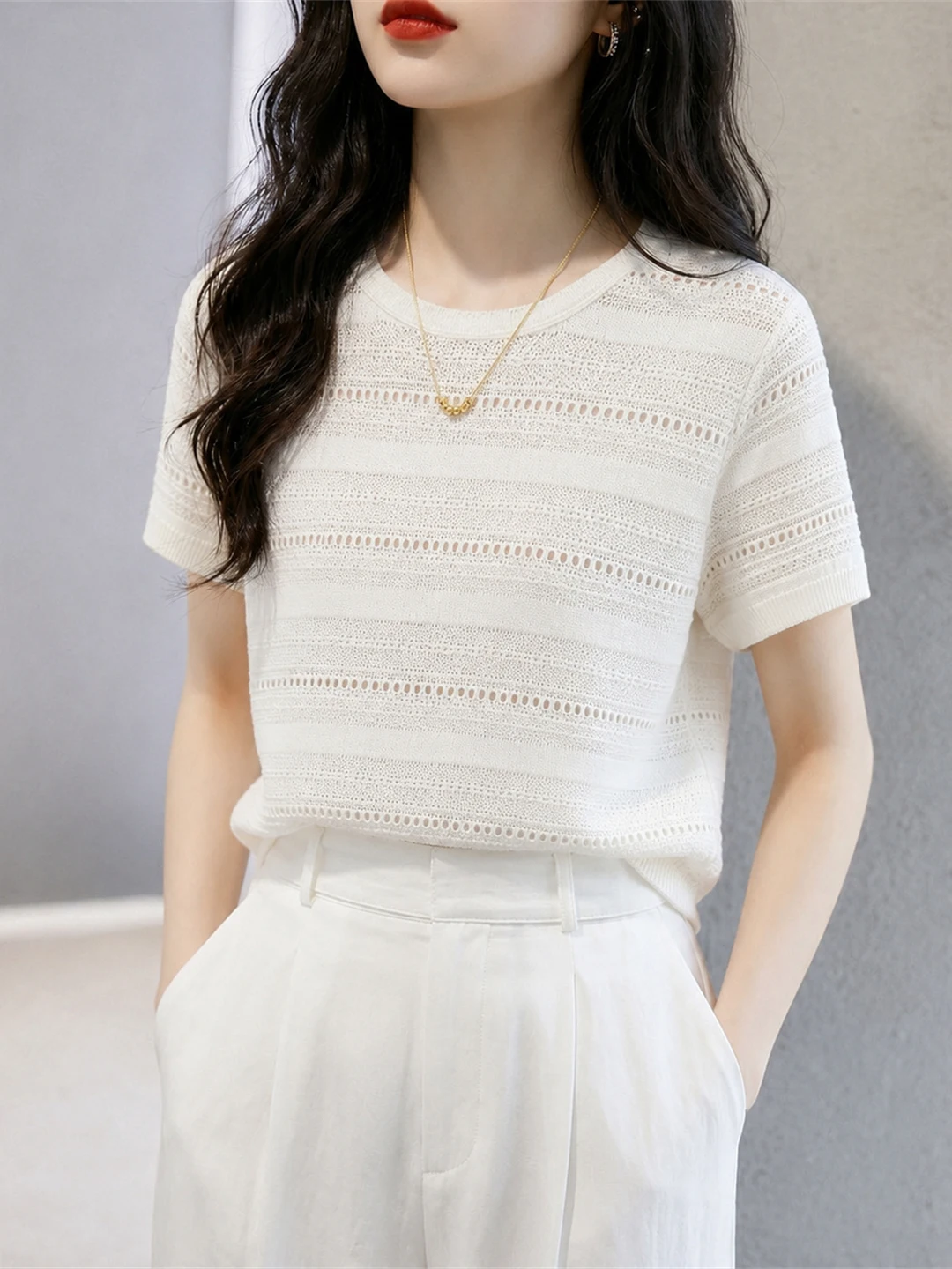 Lace Hollow out Knitted Ice Silk Loose Short Sleeve round Neck Top Women's Summer Fashion Breathable Design Sense Shirt
Lace Hollow out Knitted Ice Silk Loose Short Sleeve round Neck Top Women's Summer Fashion Breathable Design Sense Shirt
