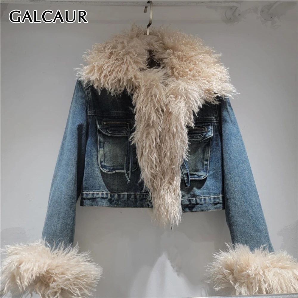 GALCAUR Blue Spliced Fur Chic Jacket Female O Neck Long Sleeve Loose Streetwear Women's Jackets Autumn Style Fashion New Clothes
GALCAUR Blue Spliced Fur Chic Jacket Female O Neck Long Sleeve Loose Streetwear Women's Jackets Autumn Style Fashion New Clothes