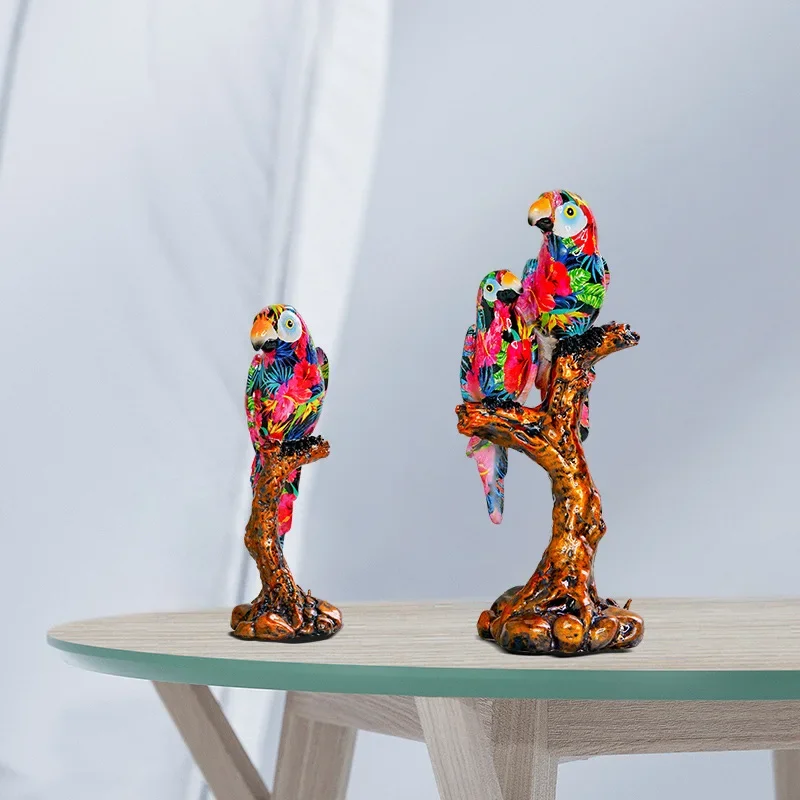 European Dazzle Parrot Resin Sculptures and Figurines Home Decor Accessories Living Room Office Desktop Art Animal Aesthetics
European Dazzle Parrot Resin Sculptures and Figurines Home Decor Accessories Living Room Office Desktop Art Animal Aesthetics