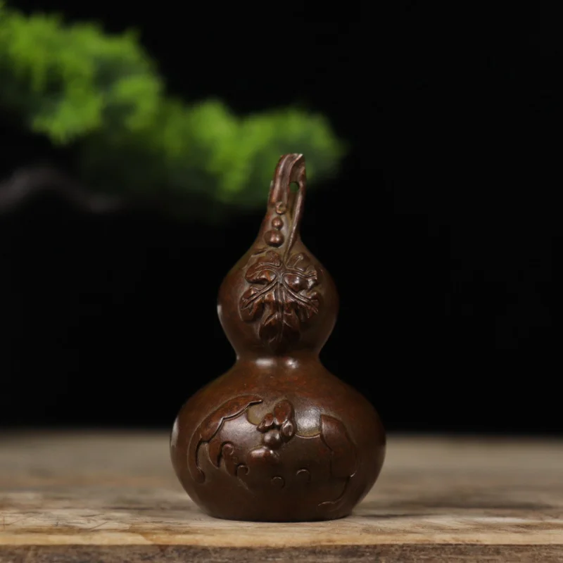 Copper gourd ornament home for living room entrance, creative gift, office decoration piece
Copper gourd ornament home for living room entrance, creative gift, office decoration piece