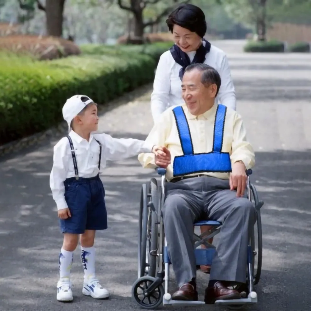 Breathable Mesh Wheelchair Safety Belt Non-Slip Adjustable Straps Anti-Fall Harness 360° Design Comfortable Fall Prevention Band
Breathable Mesh Wheelchair Safety Belt Non-Slip Adjustable Straps Anti-Fall Harness 360° Design Comfortable Fall Prevention Band