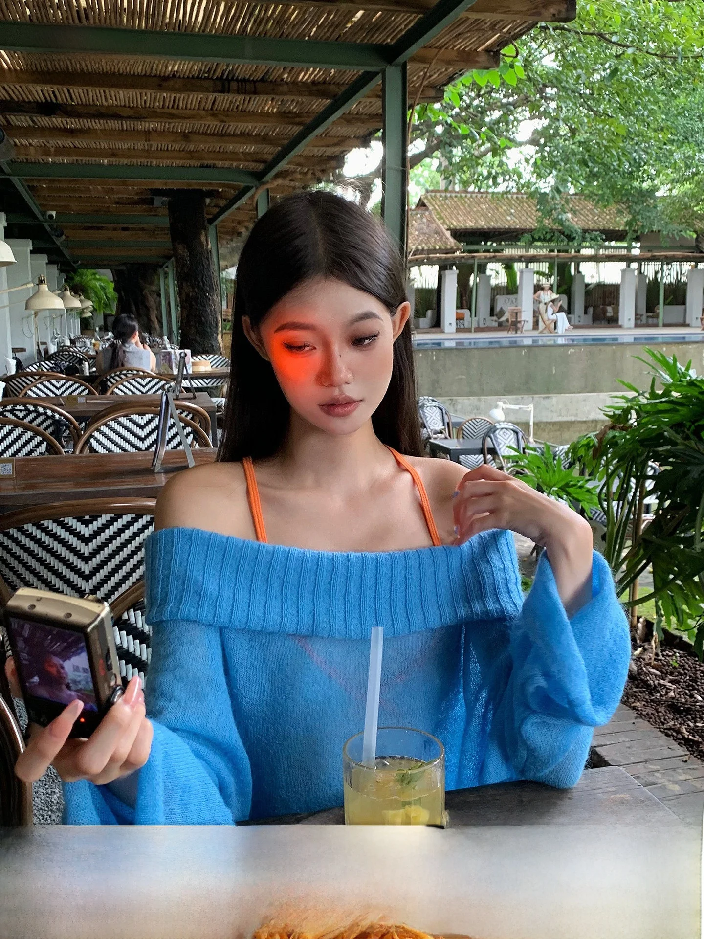 Женский вязаный свитер свободного кроя с длинными рукавами и открытыми плечами, синий, в корейском стиле, осенняя базовая модель
Женский вязаный свитер свободного кроя с длинными рукавами и открытыми плечами, синий, в корейском стиле, осенняя базовая модель