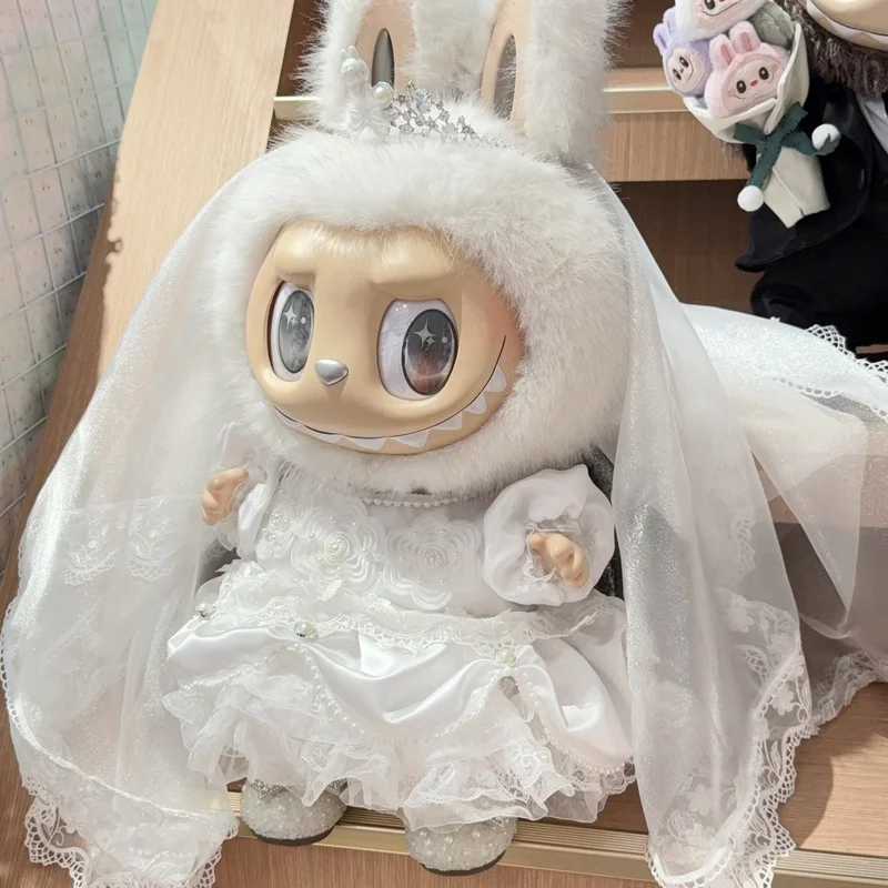 For Labubu Clthose New 58cm Zimomo Leader Suit White Fur Silver Angel Wedding Dress Labubu Dress Set Toy Dolls And Accessories
For Labubu Clthose New 58cm Zimomo Leader Suit White Fur Silver Angel Wedding Dress Labubu Dress Set Toy Dolls And Accessories