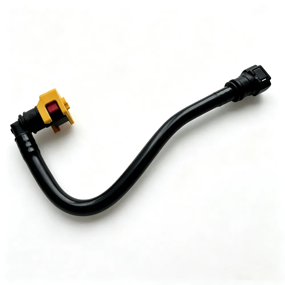 21957417 21944107 Secondary Reservoir Expansion Tank Hose for Volvo FM420 FM460
21957417 21944107 Secondary Reservoir Expansion Tank Hose for Volvo FM420 FM460