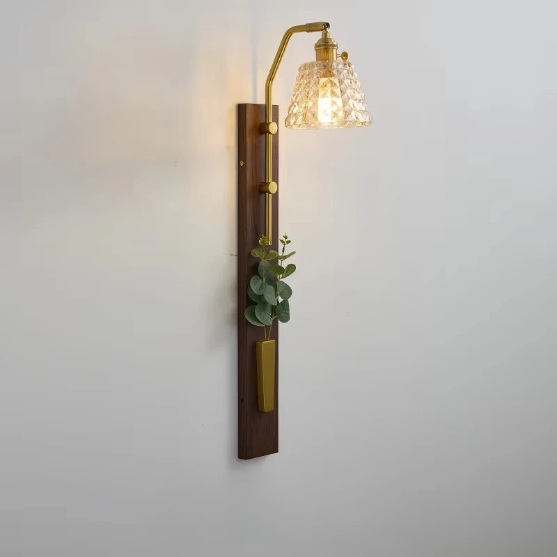 Retro French Wall Lamp Bedroom Light Luxury Corridor Corridor Balcony Stairs Homestay Living Room Background Wall Lamp
Retro French Wall Lamp Bedroom Light Luxury Corridor Corridor Balcony Stairs Homestay Living Room Background Wall Lamp