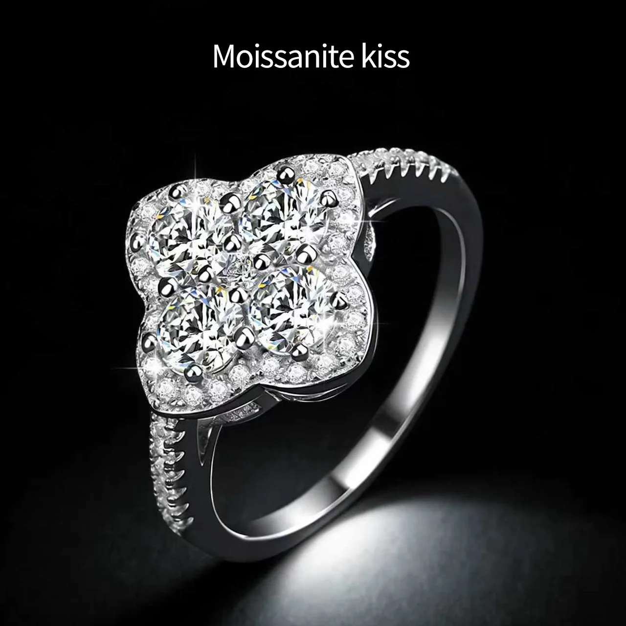 1.2CT Sterling Silver 925 Moissanite Ring Clover Lucky Jewelry Engagement Rings for Women Girls Luxury Gift
1.2CT Sterling Silver 925 Moissanite Ring Clover Lucky Jewelry Engagement Rings for Women Girls Luxury Gift