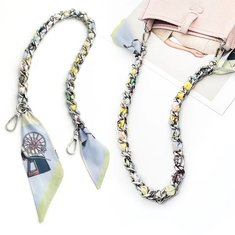 Evelyn Lunch Box Bag Silk Scarf oulder Strap Underarm Box Bag Accories for Buyers Faionable And Practical Bag Chains
Evelyn Lunch Box Bag Silk Scarf oulder Strap Underarm Box Bag Accories for Buyers Faionable And Practical Bag Chains