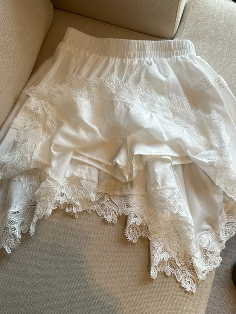 Irregular Lace Trim Half Skirt Women's Summer Design Embroidery Hollow out White A-Line Midi Skirt Korean Style Commute
Irregular Lace Trim Half Skirt Women's Summer Design Embroidery Hollow out White A-Line Midi Skirt Korean Style Commute