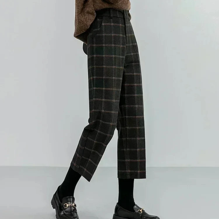 2025 New Autumn Winter Woolen Plaid Women Formal Straight Pants High Waist Ankle-Length Chic Loose Ladies Pants Pocket
2025 New Autumn Winter Woolen Plaid Women Formal Straight Pants High Waist Ankle-Length Chic Loose Ladies Pants Pocket