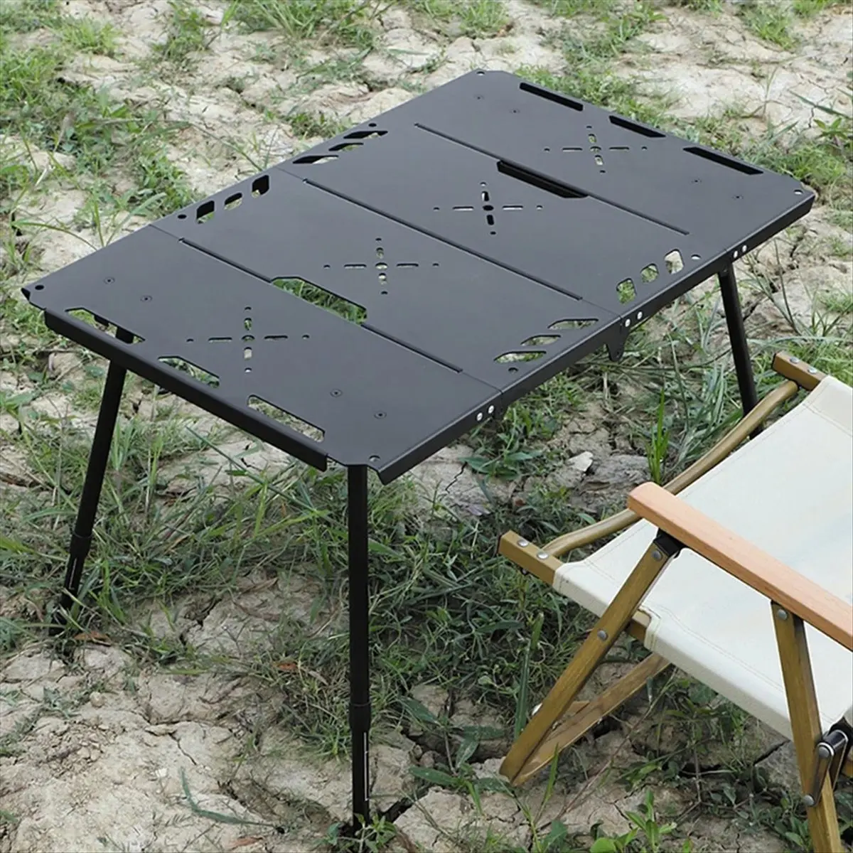 Outdoor Table Folding Camping Table Multifunctional Liftable Picnic Table for Hiking Travel BBQ
Outdoor Table Folding Camping Table Multifunctional Liftable Picnic Table for Hiking Travel BBQ