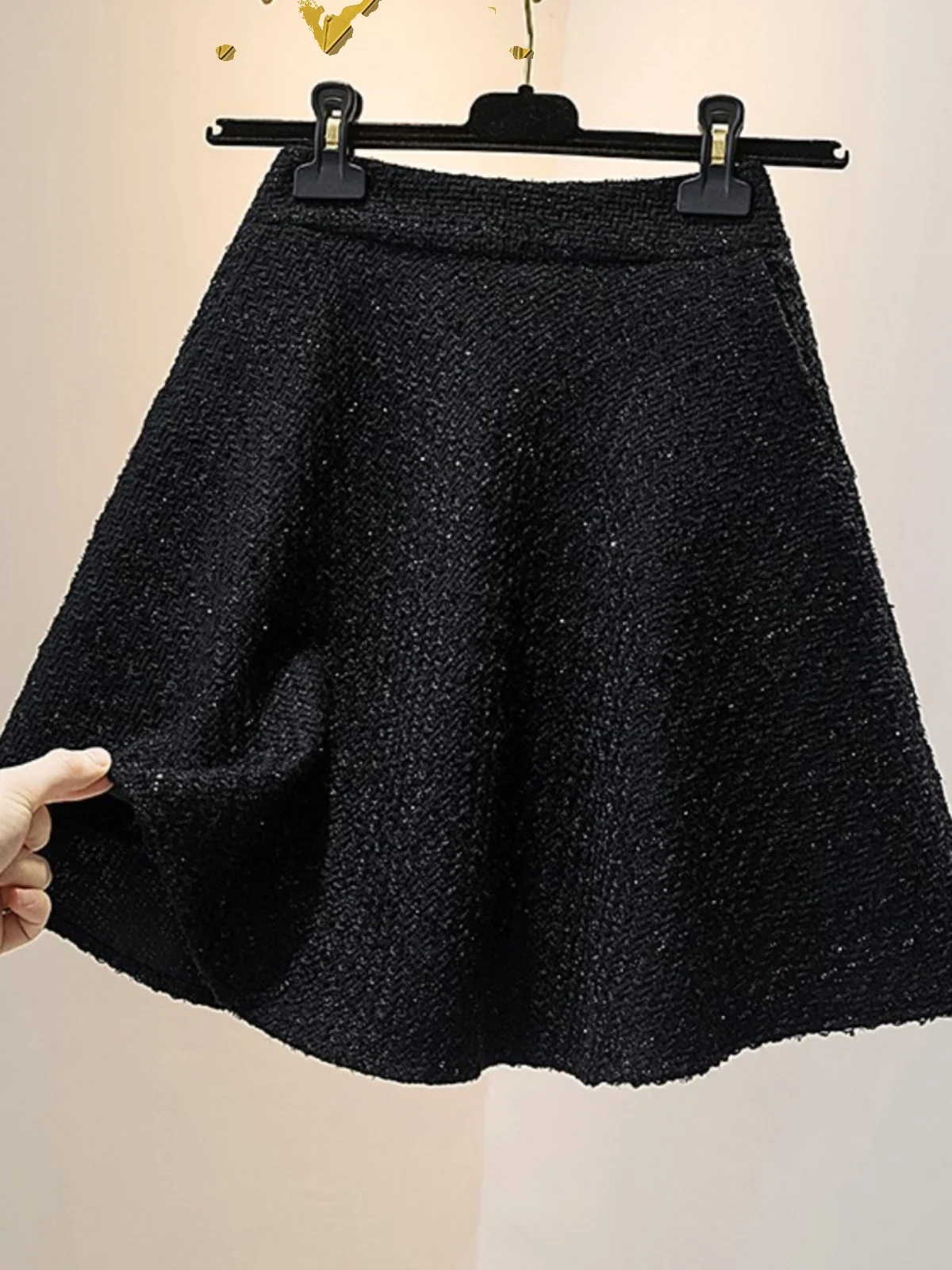 High Waist A-Line Skirt for plus Size Women Spring New Style Slimming Belly Covering Pear Shape Body Short Skirt
High Waist A-Line Skirt for plus Size Women Spring New Style Slimming Belly Covering Pear Shape Body Short Skirt