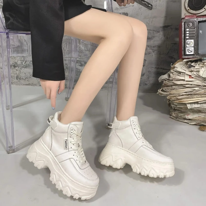 2025 Women's Sneakers Winter Platform Shoes Chunky Sole Sneakers Height Increasing Women Boots Thick Sole Woman Spring Autumn
2025 Women's Sneakers Winter Platform Shoes Chunky Sole Sneakers Height Increasing Women Boots Thick Sole Woman Spring Autumn