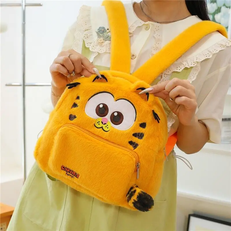 Garfield movie animation cartoon cute plush doll figure school bag kawaii kindergarten student backpack merchandise wholesale
Garfield movie animation cartoon cute plush doll figure school bag kawaii kindergarten student backpack merchandise wholesale