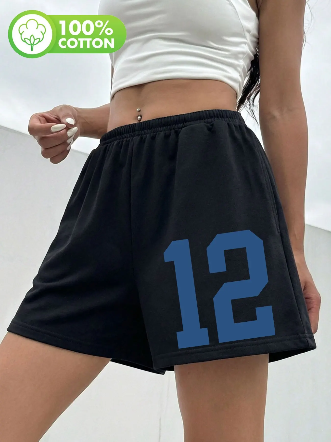 Женские повседневные шорты в спортивном стиле с 12-значным синим принтом в университетском стиле и свободным кроем из хлопка с высокой талией для повседневной носки
Женские повседневные шорты в спортивном стиле с 12-значным синим принтом в университетском стиле и свободным кроем из хлопка с высокой талией для повседневной носки