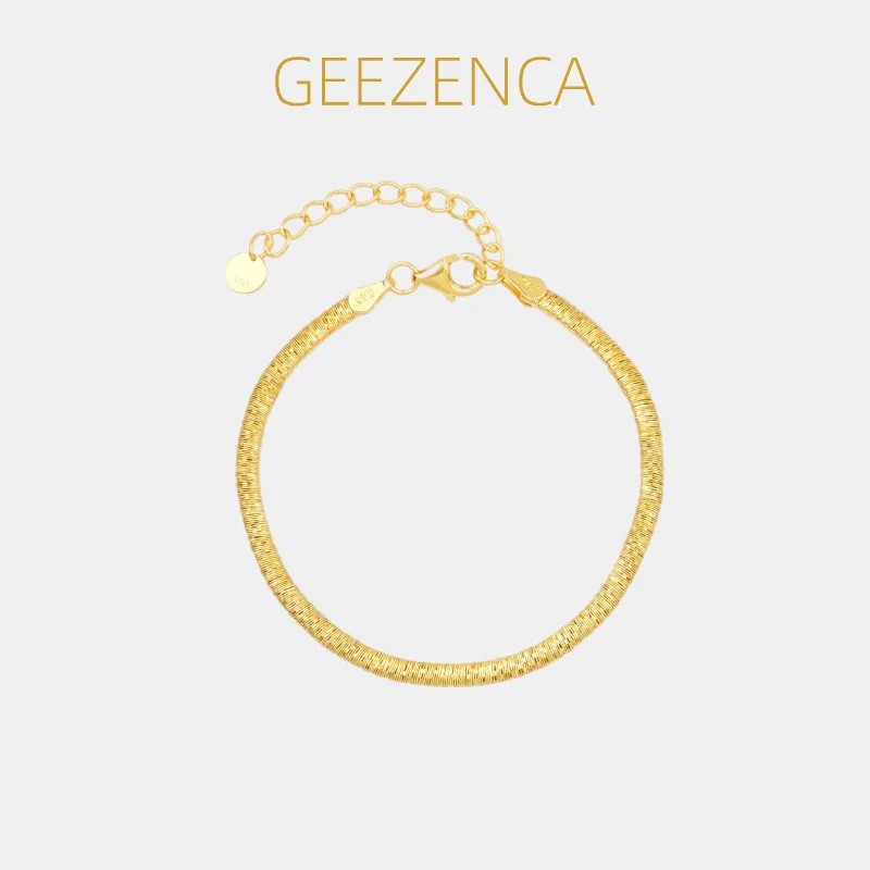 GEEZENCA стерлингового серебра 925 пробы, позолоченные 18 карат, обернутые нитки, женские браслеты, изящный тонкий плоский браслет 3 мм, итальянские украшения
GEEZENCA стерлингового серебра 925 пробы, позолоченные 18 карат, обернутые нитки, женские браслеты, изящный тонкий плоский браслет 3 мм, итальянские украшения