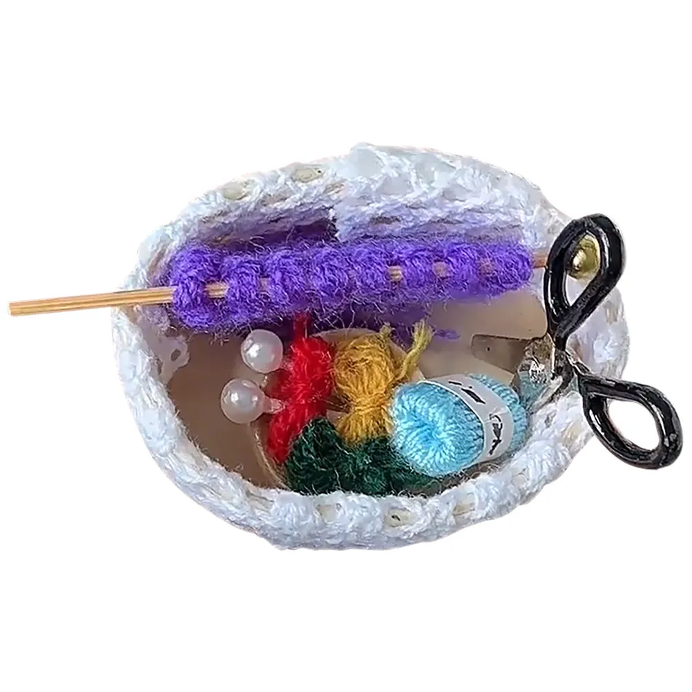 1Set Miniature Dollhouse Sewing Basket Kit Includes Micro Knitting Tools Yarn for Authentic DIY Craft Display Vintage Aesthetic
1Set Miniature Dollhouse Sewing Basket Kit Includes Micro Knitting Tools Yarn for Authentic DIY Craft Display Vintage Aesthetic