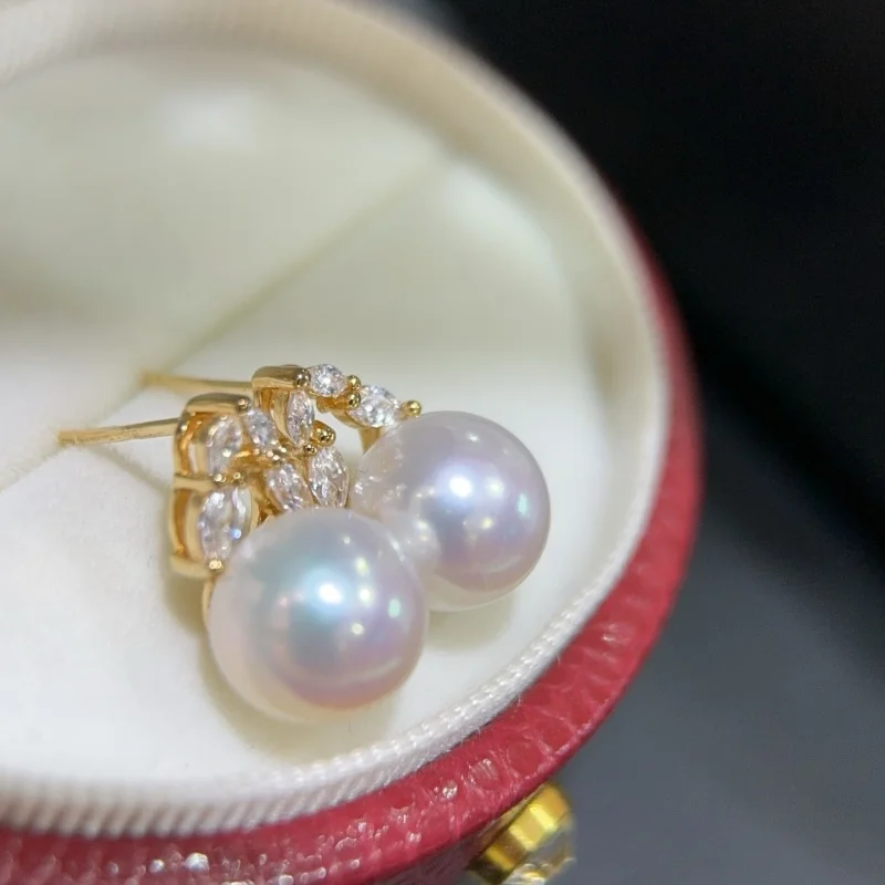 SGARIT 9-10mm Natural Edison Pearl Earrings Strong Luster Round Studs 925 Sterling Silver Simple Fashion Jewelry Gift for Women
SGARIT 9-10mm Natural Edison Pearl Earrings Strong Luster Round Studs 925 Sterling Silver Simple Fashion Jewelry Gift for Women