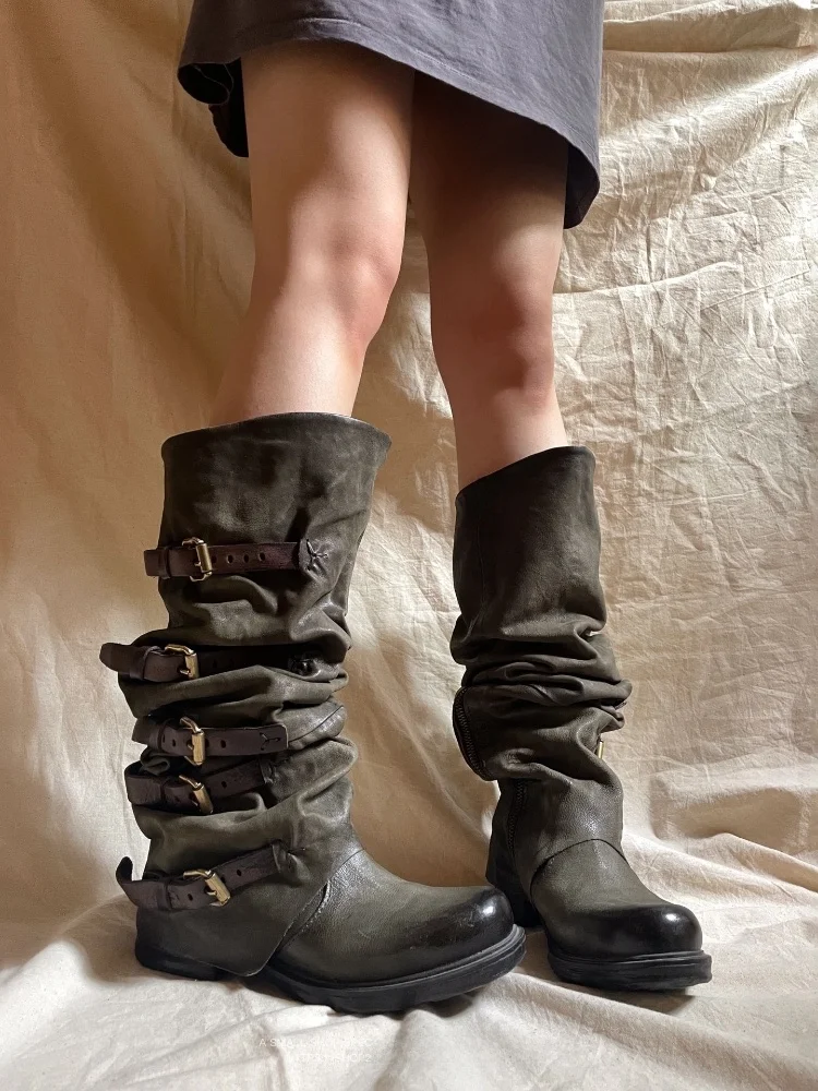 Retro Sle ey Bule Boot Belt Bule Denim Boot Cover Long Boot Chunky Heel Weathered Boot Mid-Calf Boot
Retro Sle ey Bule Boot Belt Bule Denim Boot Cover Long Boot Chunky Heel Weathered Boot Mid-Calf Boot