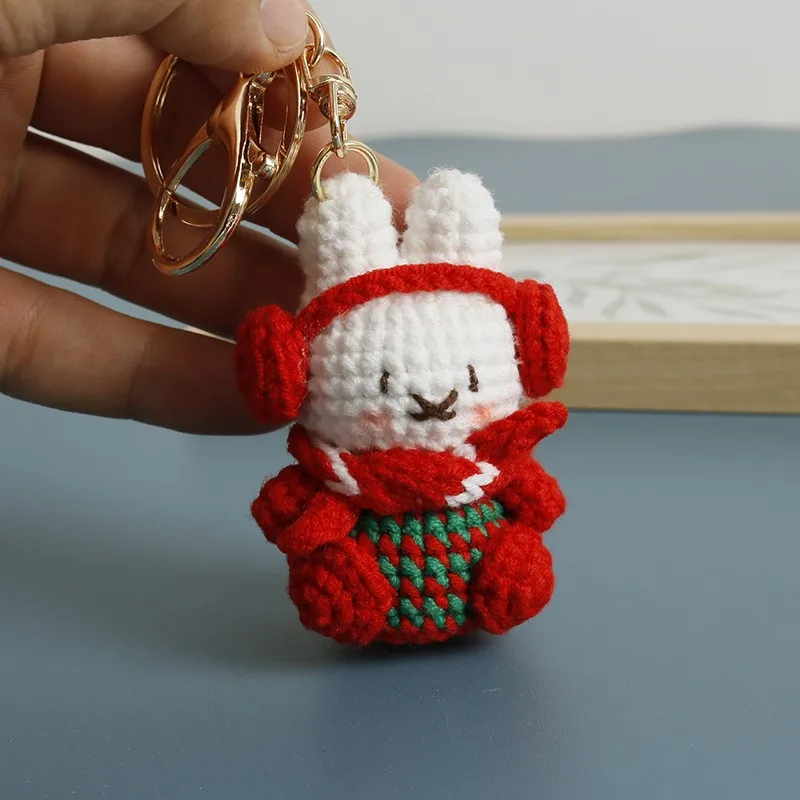 Милые брелоки с кроликом для рождественских подарков, ручная работа, вязаные крючком наушники, брелки с куклой-кроликом, мультяшная кукла-кролик, вязаные крючком брелоки
Милые брелоки с кроликом для рождественских подарков, ручная работа, вязаные крючком наушники, брелки с куклой-кроликом, мультяшная кукла-кролик, вязаные крючком брелоки
