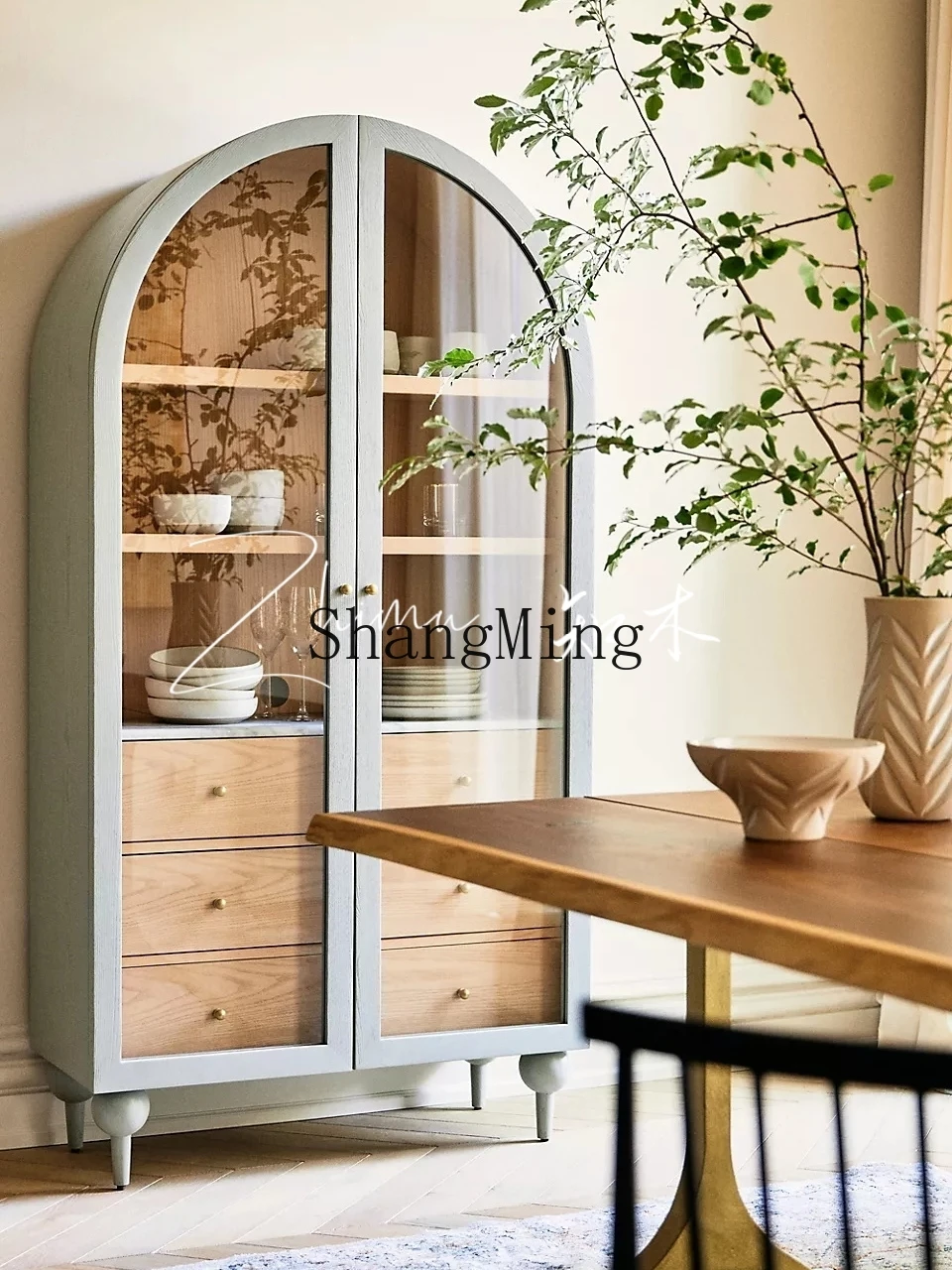 CL Solid Wood Arched Wine Cabinet Vintage Glass Cabinet Modern Minimalist Double Door Bookcase
CL Solid Wood Arched Wine Cabinet Vintage Glass Cabinet Modern Minimalist Double Door Bookcase