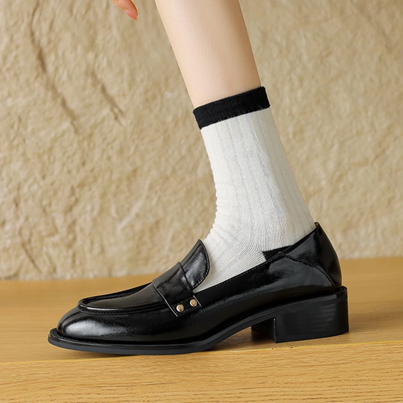 Women Shoes Genuine Leather 2026 Spring New British Style Thick-soled Pedal Shoes Female College Style Casual Lazy Shoes Ladies
Women Shoes Genuine Leather 2026 Spring New British Style Thick-soled Pedal Shoes Female College Style Casual Lazy Shoes Ladies