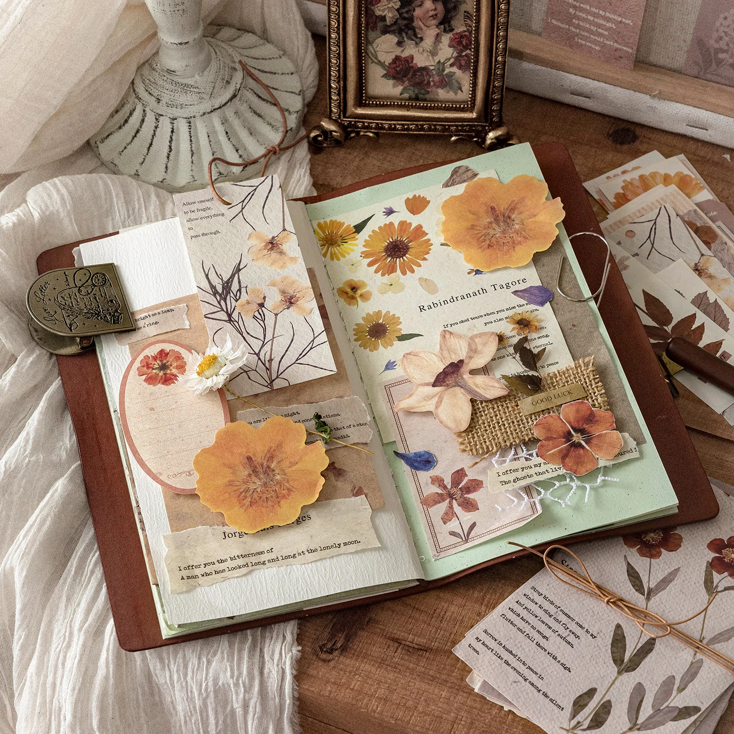 Morning Rain Flower Mailer Vintage Journal Material Gift Pack High-Value Sticker Material Paper Handmade DIY Material Pack
Morning Rain Flower Mailer Vintage Journal Material Gift Pack High-Value Sticker Material Paper Handmade DIY Material Pack