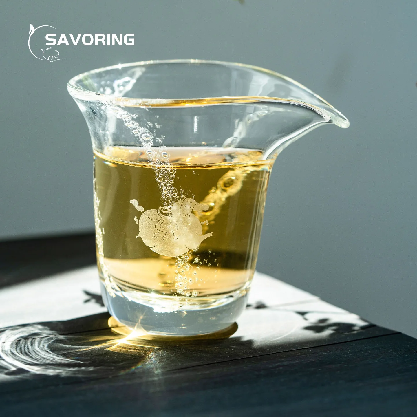 Heat Resistant Bubble Glass Tea Pitcher Divide Tea Chhai Set Cup Cha Hai Drinkware Justice Cup Puer Accessories Sea Drinking Cup
Heat Resistant Bubble Glass Tea Pitcher Divide Tea Chhai Set Cup Cha Hai Drinkware Justice Cup Puer Accessories Sea Drinking Cup