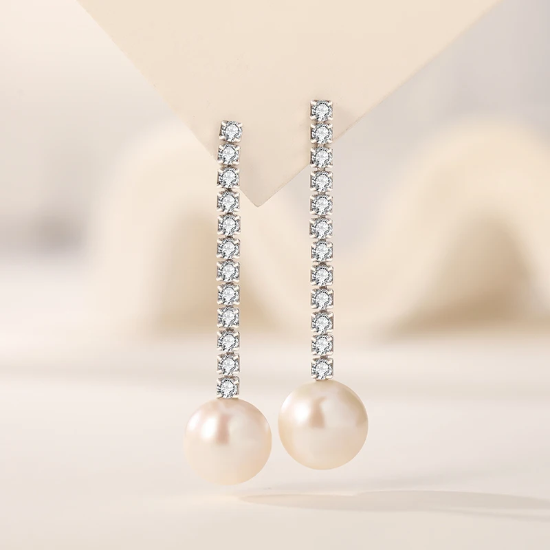S925 Silver Needle Fashion Earrings, High Grade Pearl Earrings, Elegant Earrings, Light Luxury, Small and Unique Girl Birthday G
S925 Silver Needle Fashion Earrings, High Grade Pearl Earrings, Elegant Earrings, Light Luxury, Small and Unique Girl Birthday G